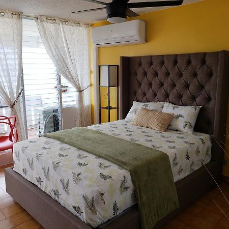 Gorgeous Beach Front Studio With Electricity Water Ac Apartamento Luquillo Exterior foto